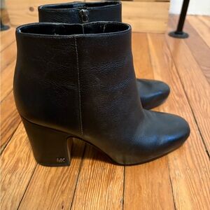 Michael Kors Elegant Black Ankle Booties